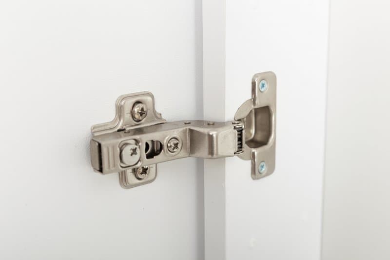 Зеркало-шкаф BelBagno SPC-GRT-600/800-1A-LED-TCH с подсветкой