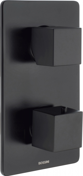 смеситель однорычажный для ванны душа bond cube b03 3188 Термостат Bossini Cube Z00061.073 для душа, черный матовый