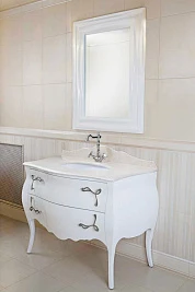 Мебель для ванной La Beaute Classic Holly белый глянец, фурнитура хром